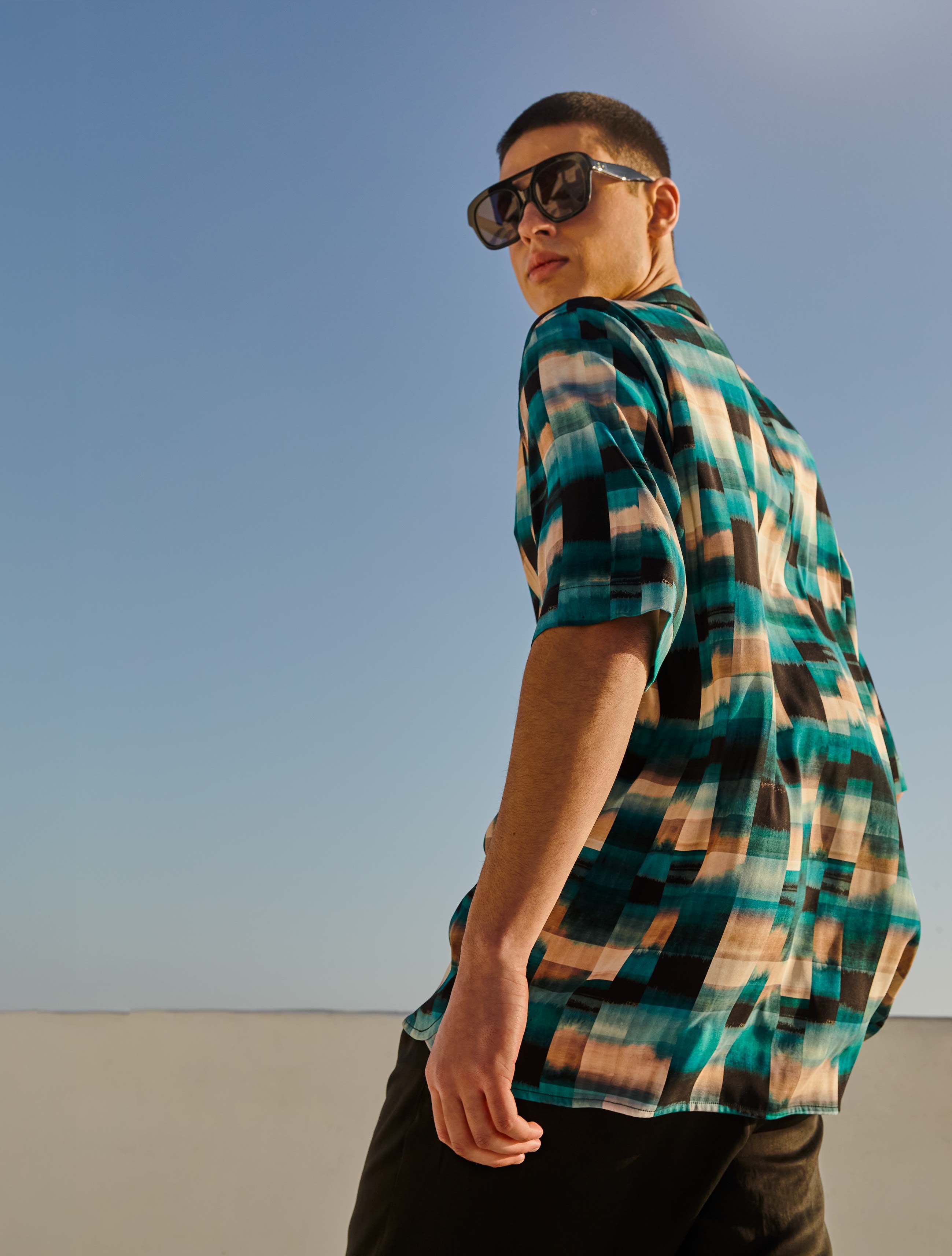 OCEAN PIXEL OVERSIZED SHIRT