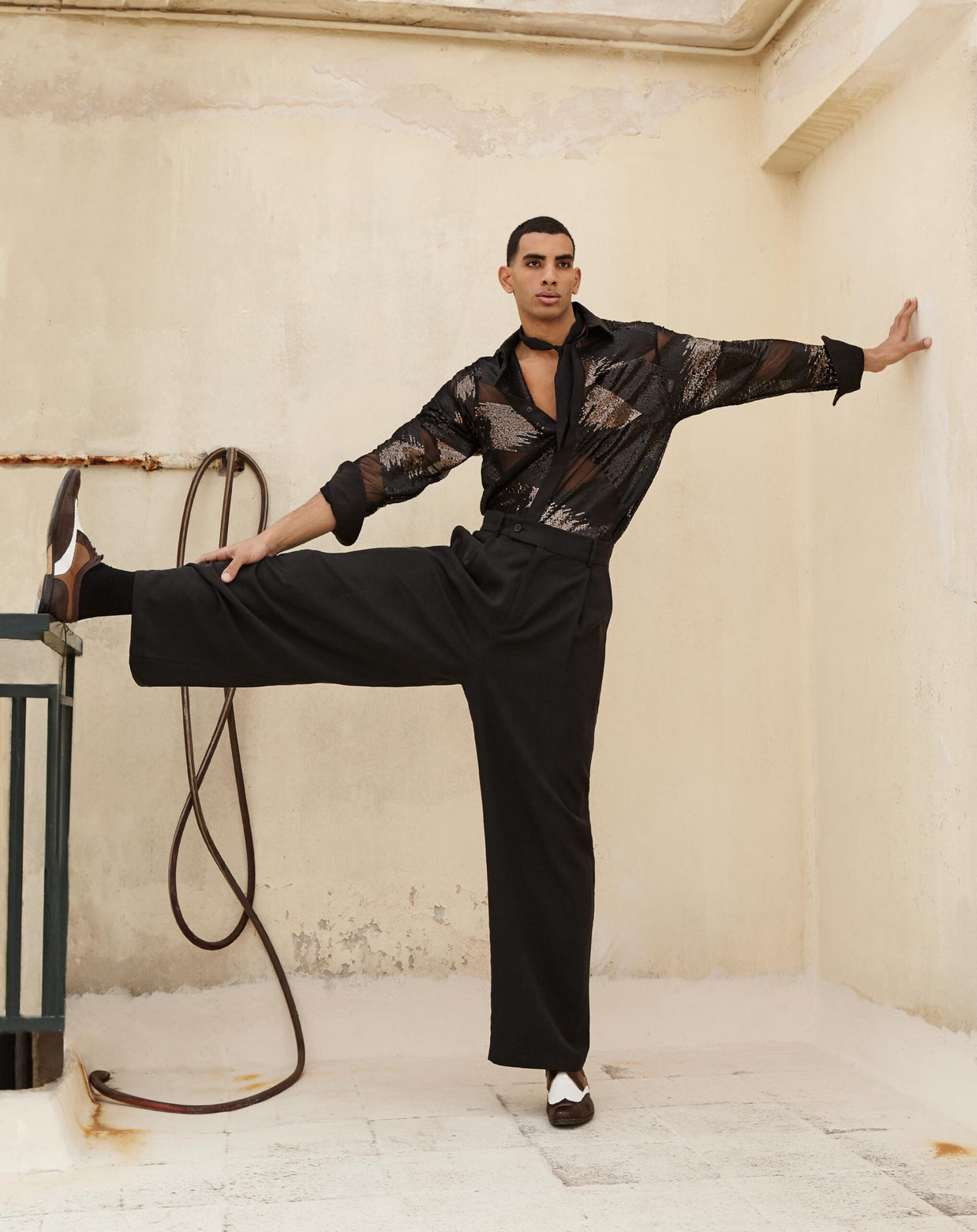 NOIR PALAZZO TROUSERS
