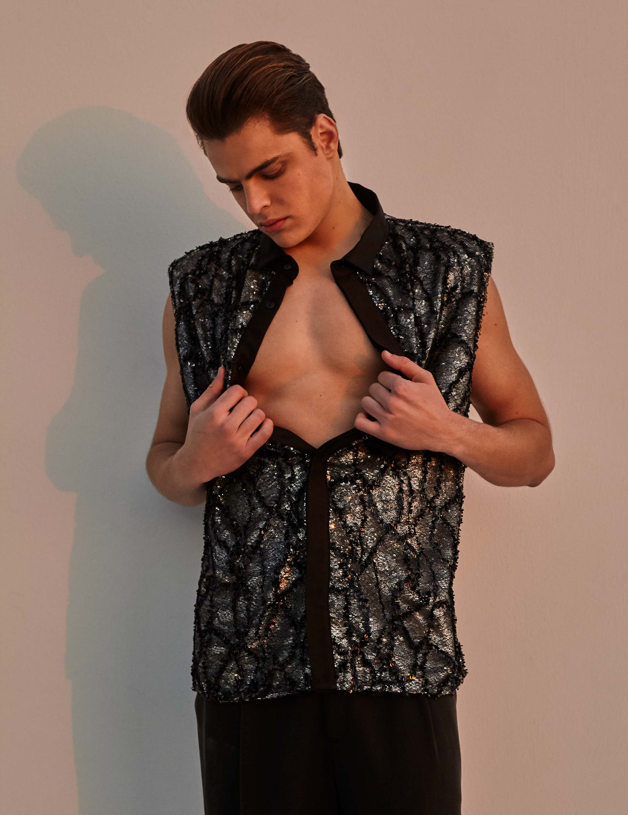 FUSION SLEEVELESS SHIRT